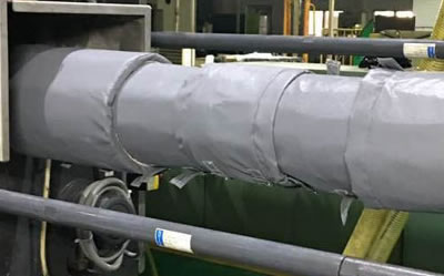 注塑機<a href=http://m.changjiangwf.com.cn/e/tags/?tagname=%E4%BF%9D%E6%B8%A9%E8%A1%A3 target=_blank class=infotextkey>保溫衣</a>的好處