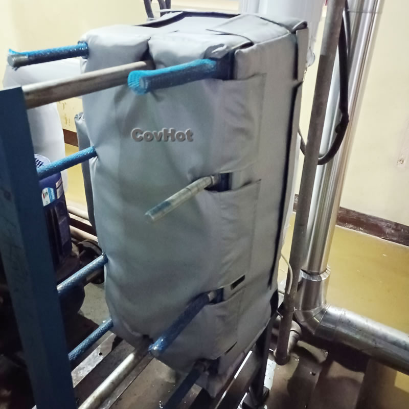 <a href=http://m.changjiangwf.com.cn/e/tags/?tagname=%E6%8D%A2%E7%83%AD%E5%99%A8%E4%BF%9D%E6%B8%A9 target=_blank class=infotextkey>換熱器保溫</a>衣,板換保溫